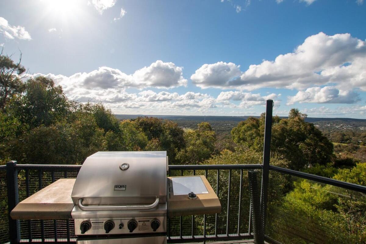 Blissful Valley Lookout - The Home Among The Trees Anglesea Exterior photo