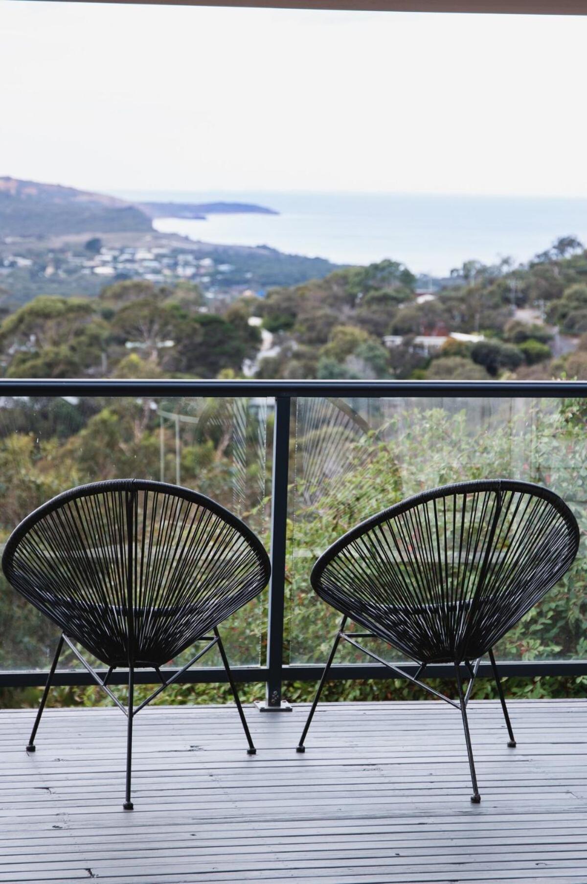 Blissful Valley Lookout - The Home Among The Trees Anglesea Exterior photo